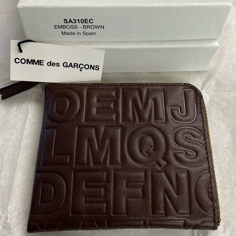 Comme des Garcons Leather Patterned Compact Wallet Brown